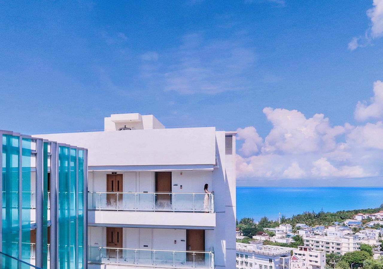 Wyndham Sanya Bay Hotel Exterior photo