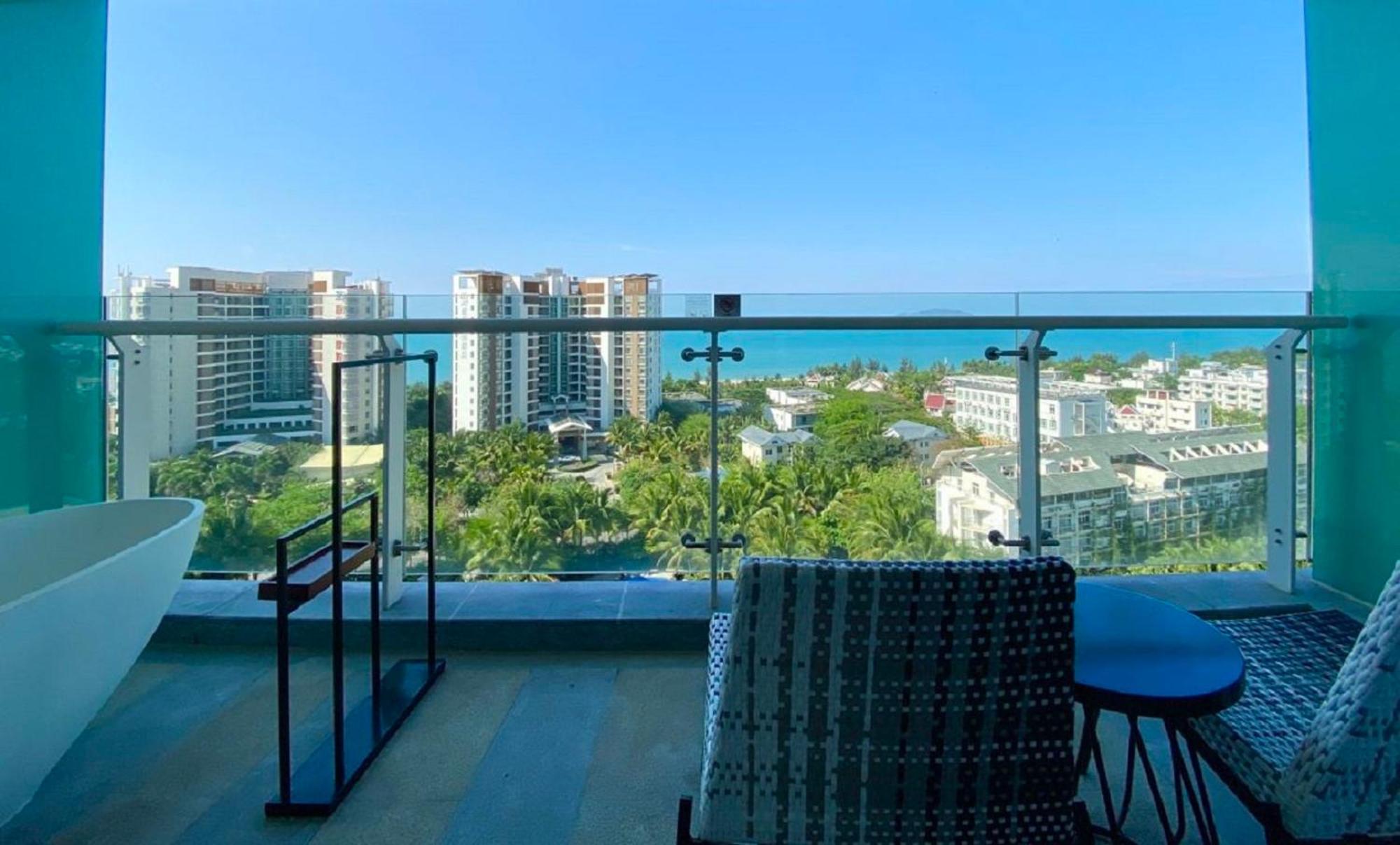 Wyndham Sanya Bay Hotel Exterior photo
